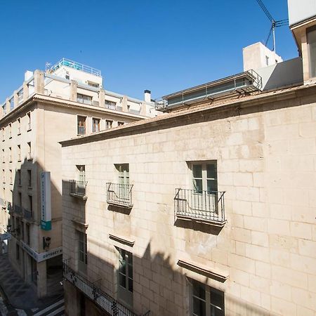 First Line Luxury Apartments אליקאנטה מראה חיצוני תמונה