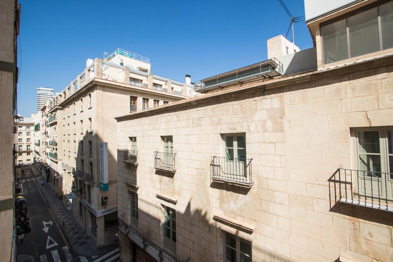 First Line Luxury Apartments אליקאנטה מראה חיצוני תמונה