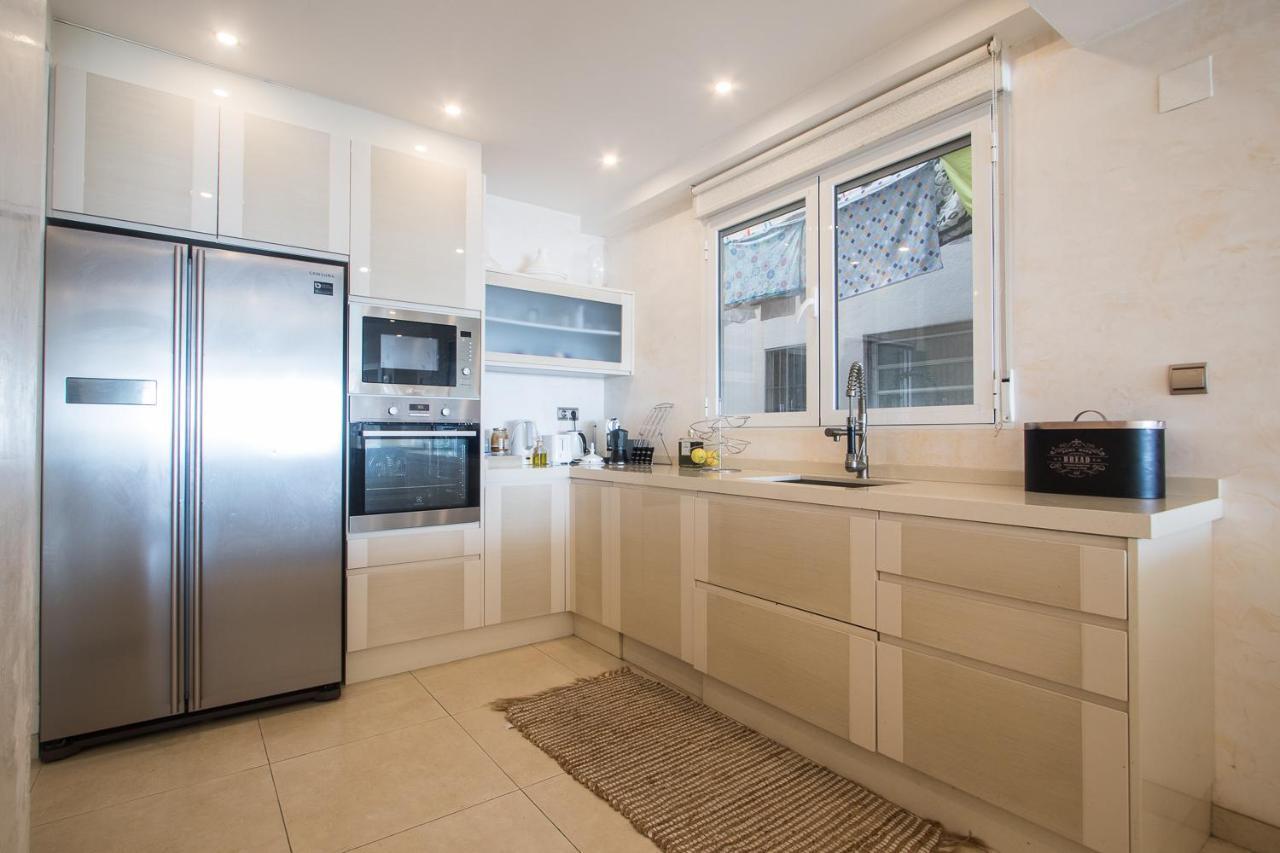 First Line Luxury Apartments אליקאנטה מראה חיצוני תמונה